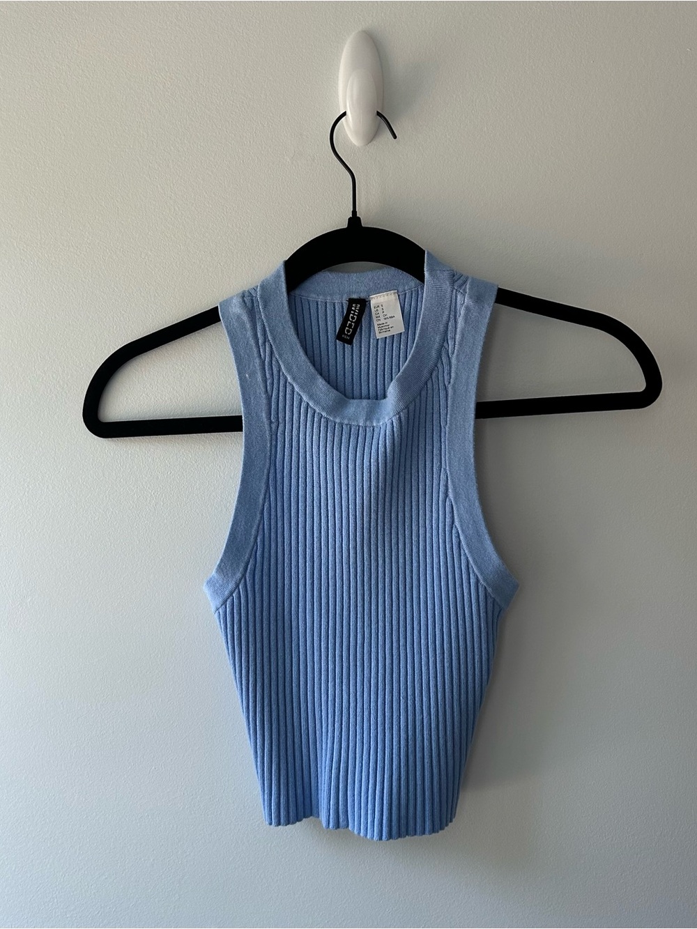 (2 PC) H&M Divided Racerback Knit Tank Tops - Picture 4 of 7